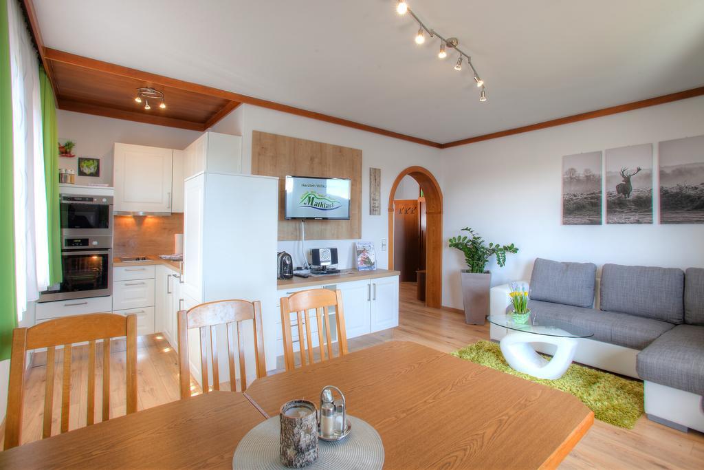 Mathiasl Panorama Apartment Bodensdorf